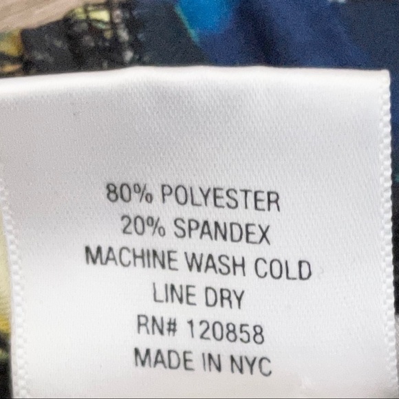 Zara Terez for Soul Cycle Abstract Geometric Crop Leggings Size XS - Picture 9 of 9